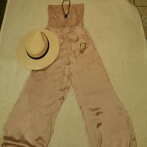 Long blush Off the shoulder Jumpsuit